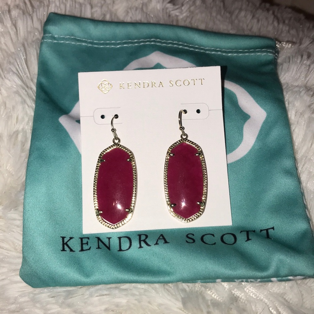 Kendra Scott Elle Maroon Jade